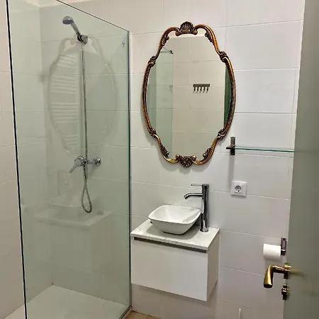 Marti Tatil Evi Vallgorguina